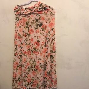 Brand new / Honey &Lace Long skirt  / pink roses💕
